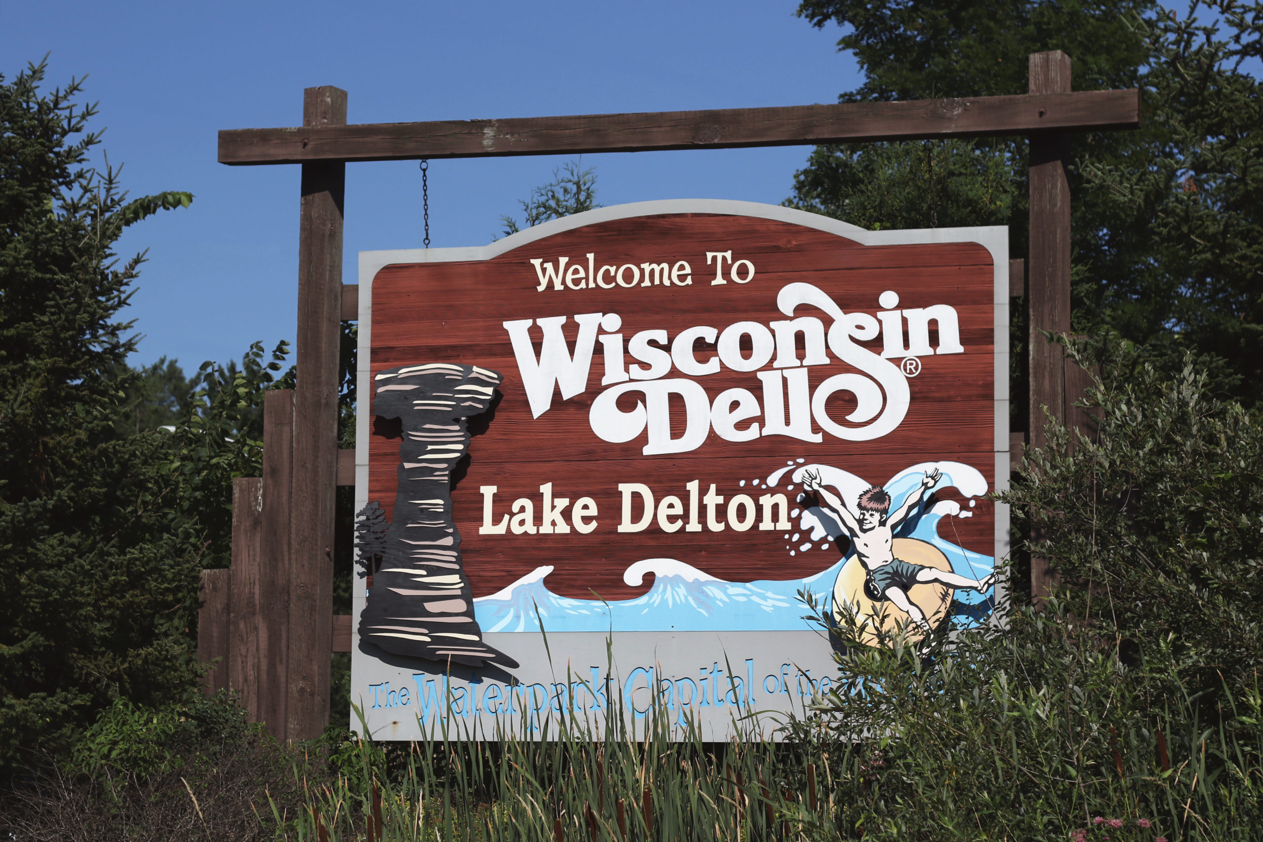 Travel Guide A Local's Guide to the Wisconsin Dells Jordan Hebl